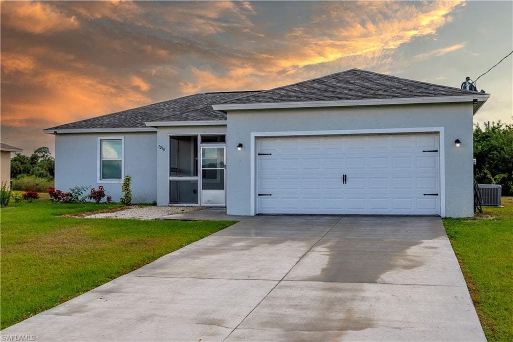 7010 Calder CIR LABELLE, FL 33935