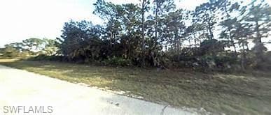 770 Shark LN LABELLE, FL 33935