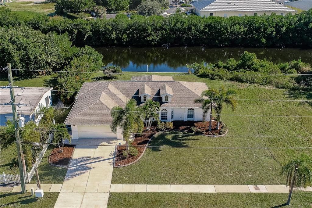 4142 Gardner DR PORT CHARLOTTE, FL 33952