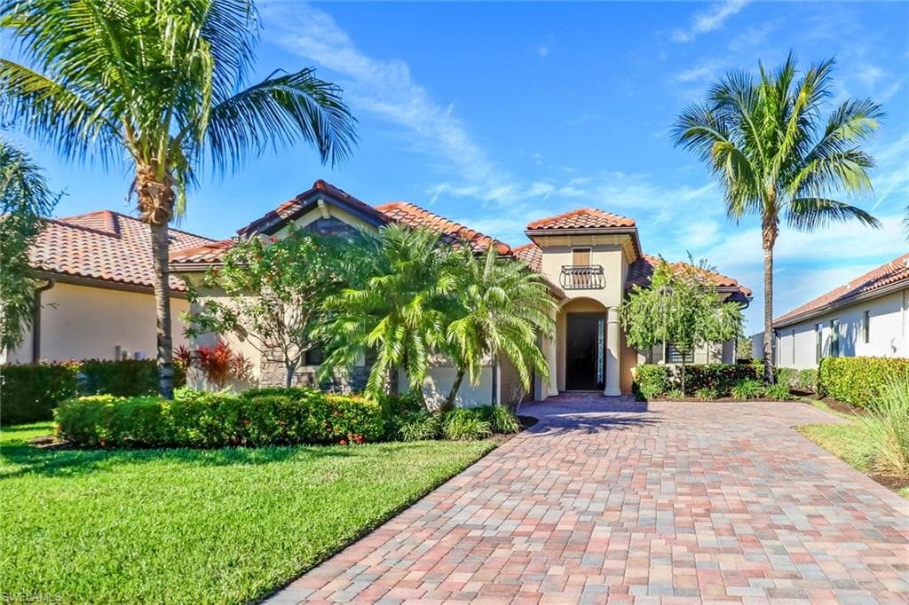 12573 Fenhurst WAY NAPLES, FL 34120