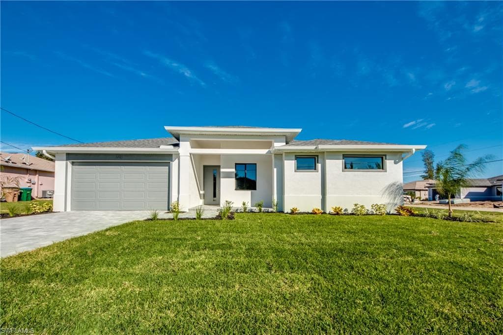2704 SW 2nd LN CAPE CORAL, FL 33991