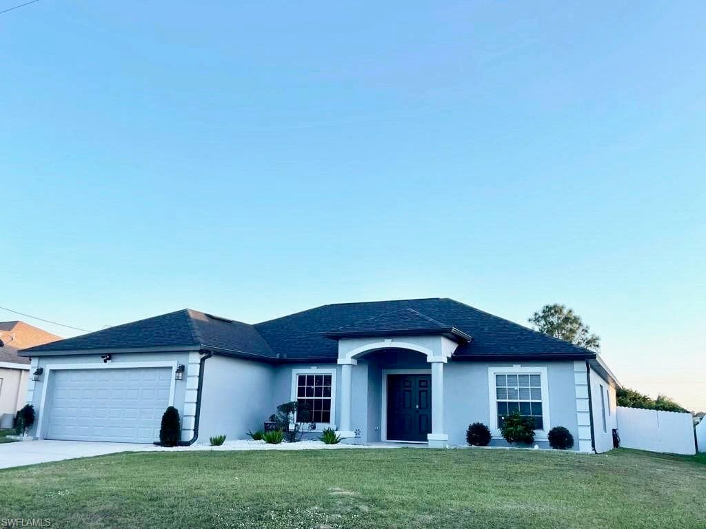 3303 11th ST SW LEHIGH ACRES, FL 33976
