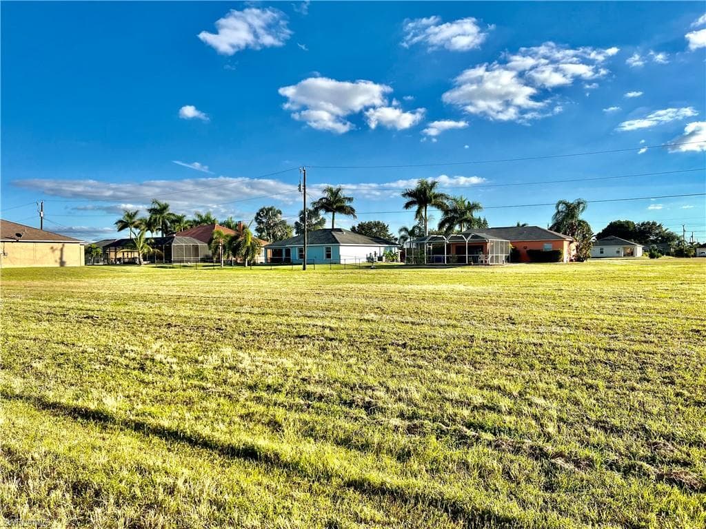 224 NW 11th TER CAPE CORAL, FL 33993