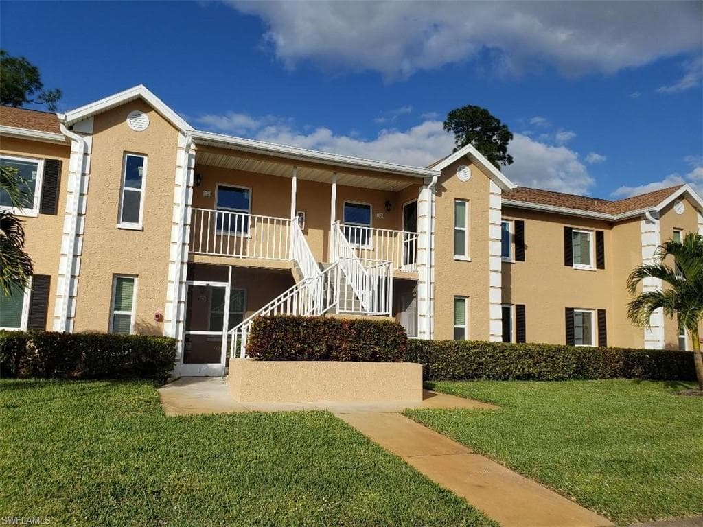 2250 Crown Pointe BLVD W E-224 NAPLES, FL 34112