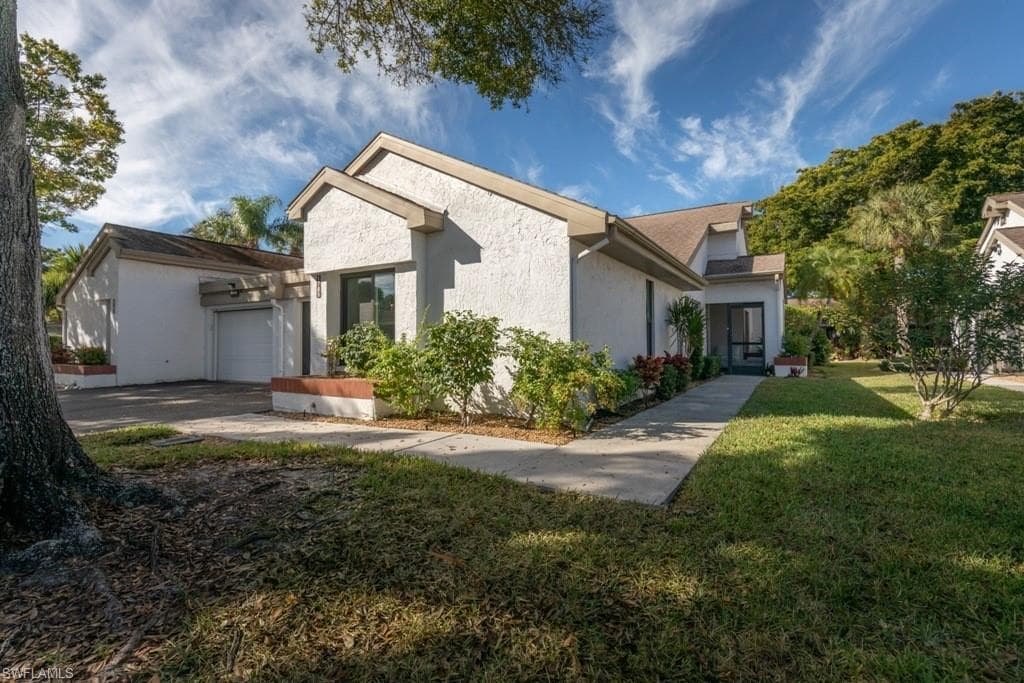 1785 Pine Glade CIR FORT MYERS, FL 33907