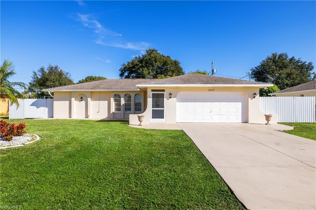 3317 SW 7th PL CAPE CORAL, FL 33914