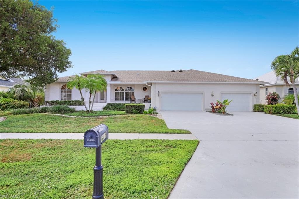 616 Nassau RD MARCO ISLAND, FL 34145