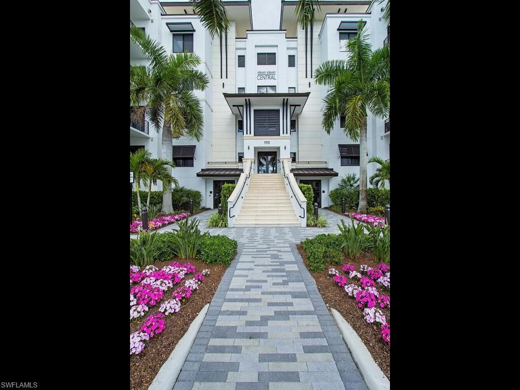 1111 Central AVE 511 NAPLES, FL 34102