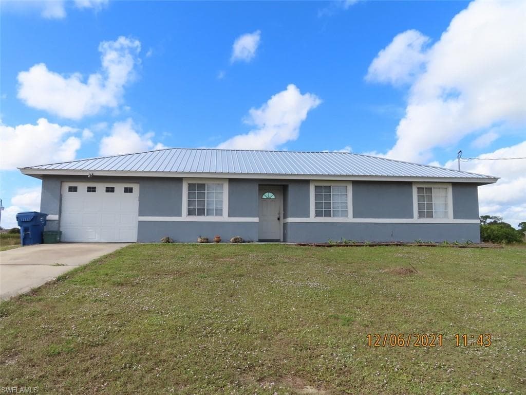 7064 Tide CIR LABELLE, FL 33935