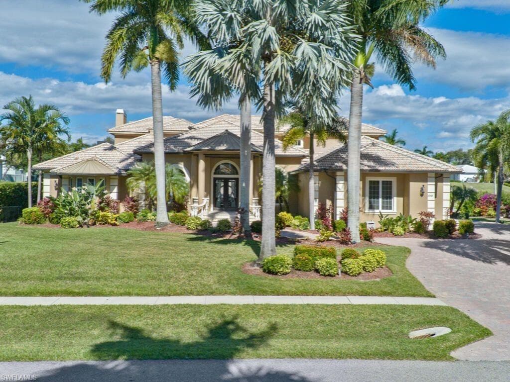 1658 Mcilvaine CT MARCO ISLAND, FL 34145