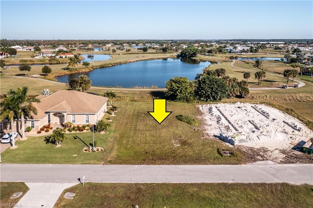18450 Royal Hammock BLVD NAPLES, FL 34114