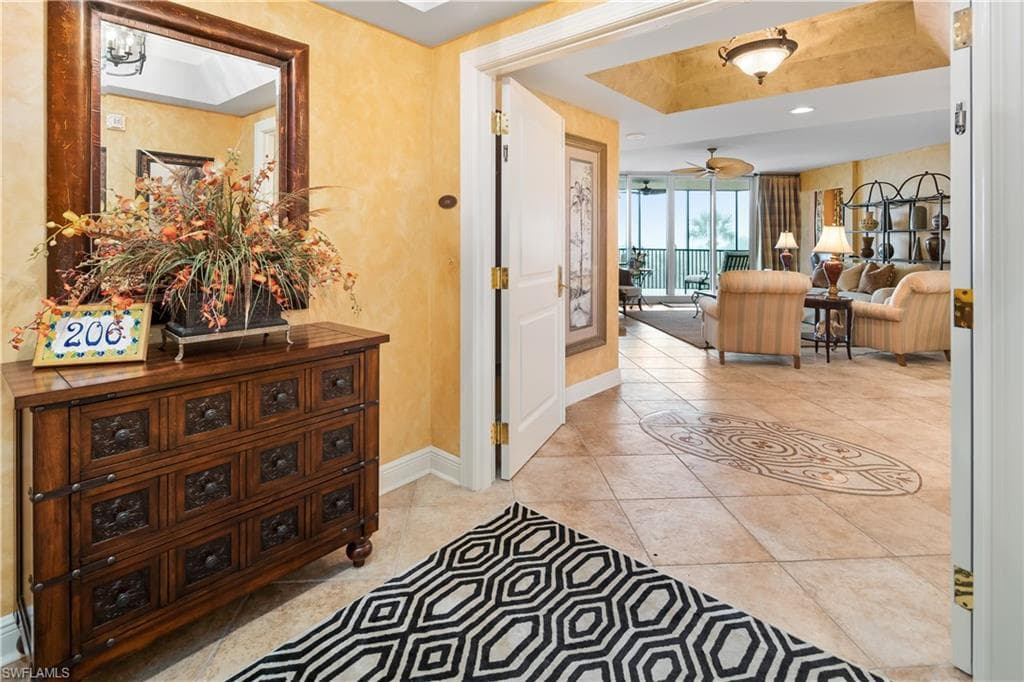 1060 Borghese LN 206 NAPLES, FL 34114
