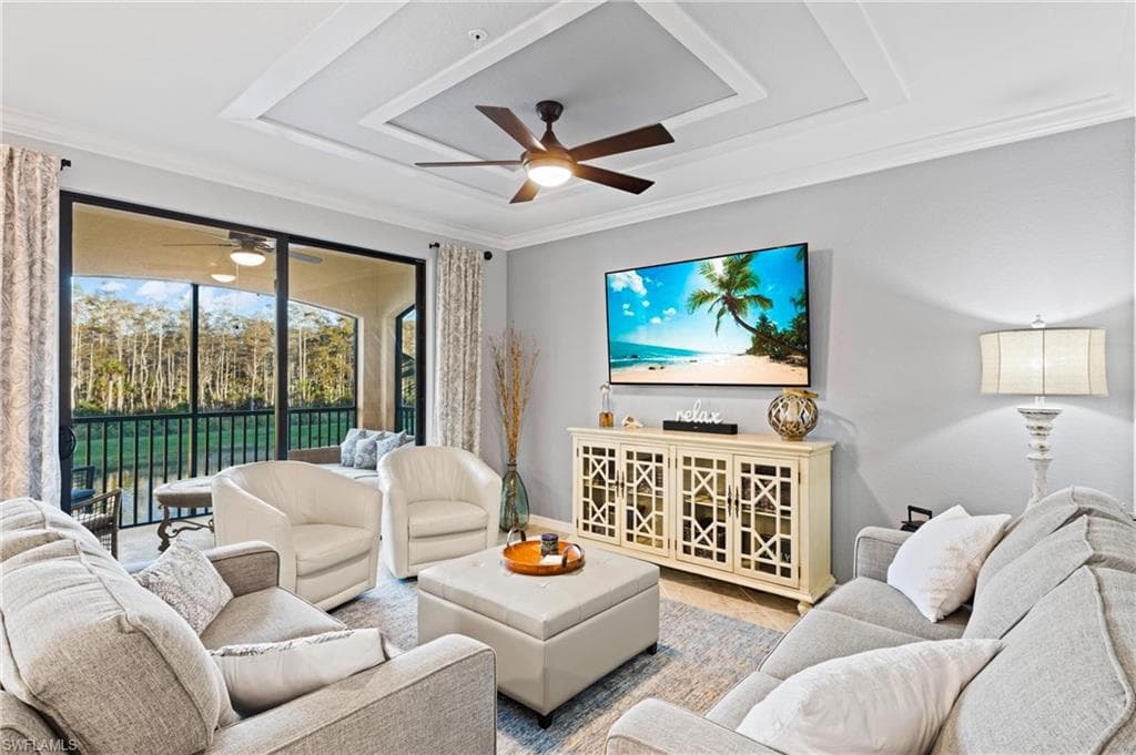 9590 Trevi CT 5326 NAPLES, FL 34113
