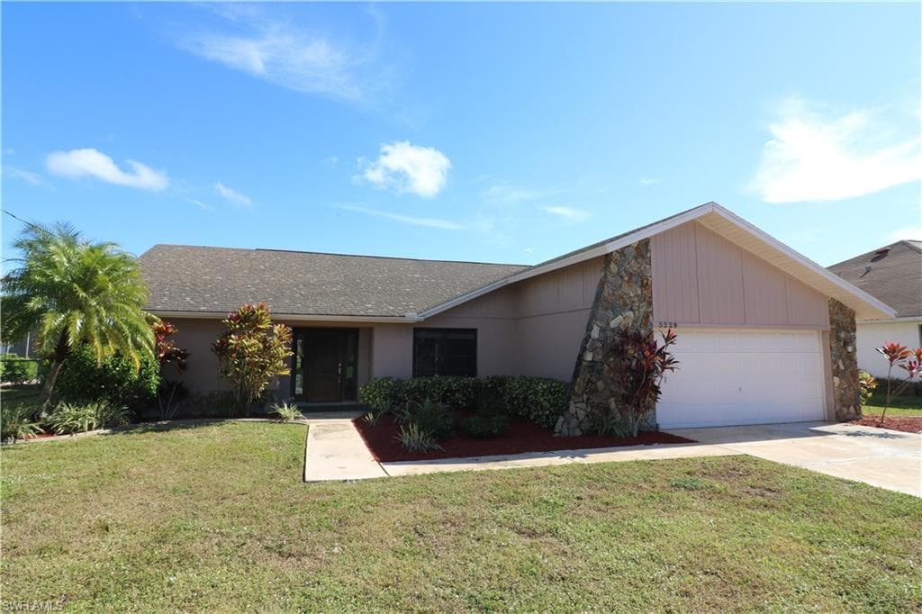 5229 SW 11th CT CAPE CORAL, FL 33914