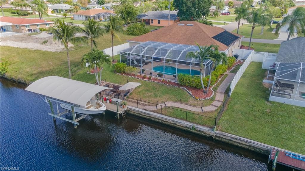 2216 SE 11th PL CAPE CORAL, FL 33990