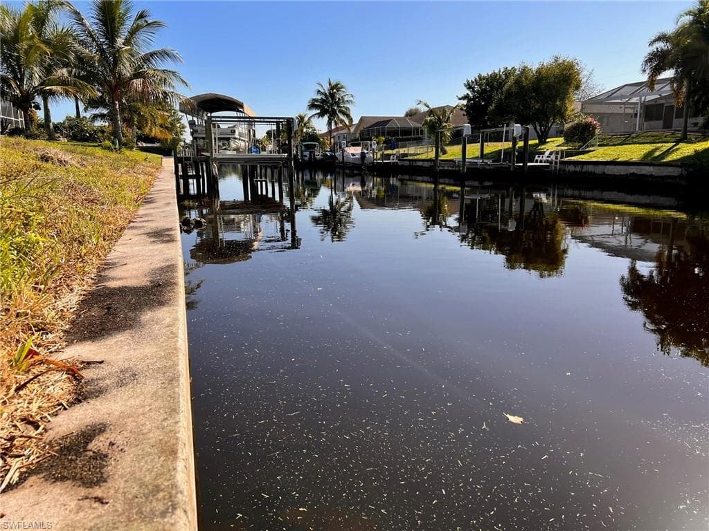 1312 SE 23rd ST CAPE CORAL, FL 33990