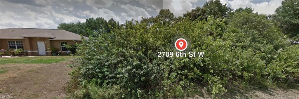 2709 6th ST W LEHIGH ACRES, FL 33971