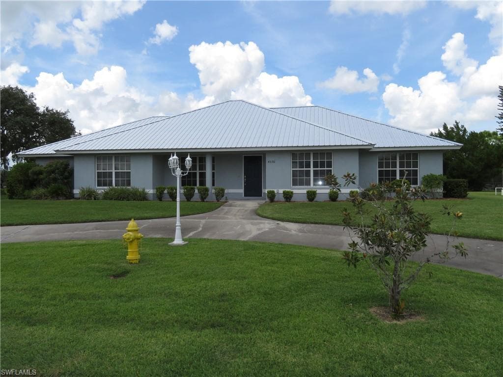 4530 Springview CIR LABELLE, FL 33935