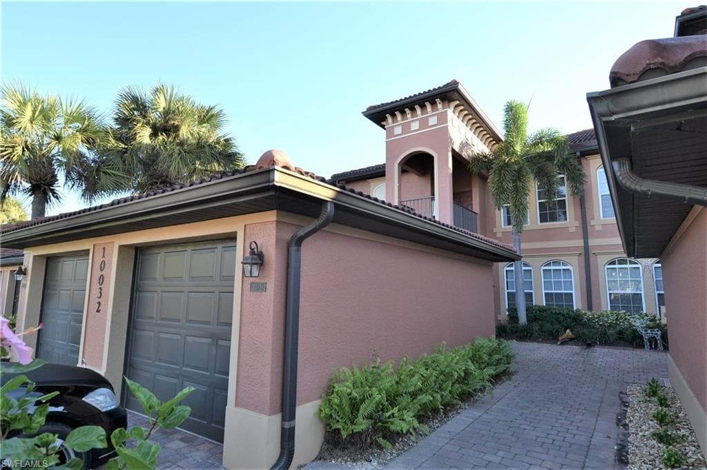 10032 heather LN 1203 NAPLES, FL 34119
