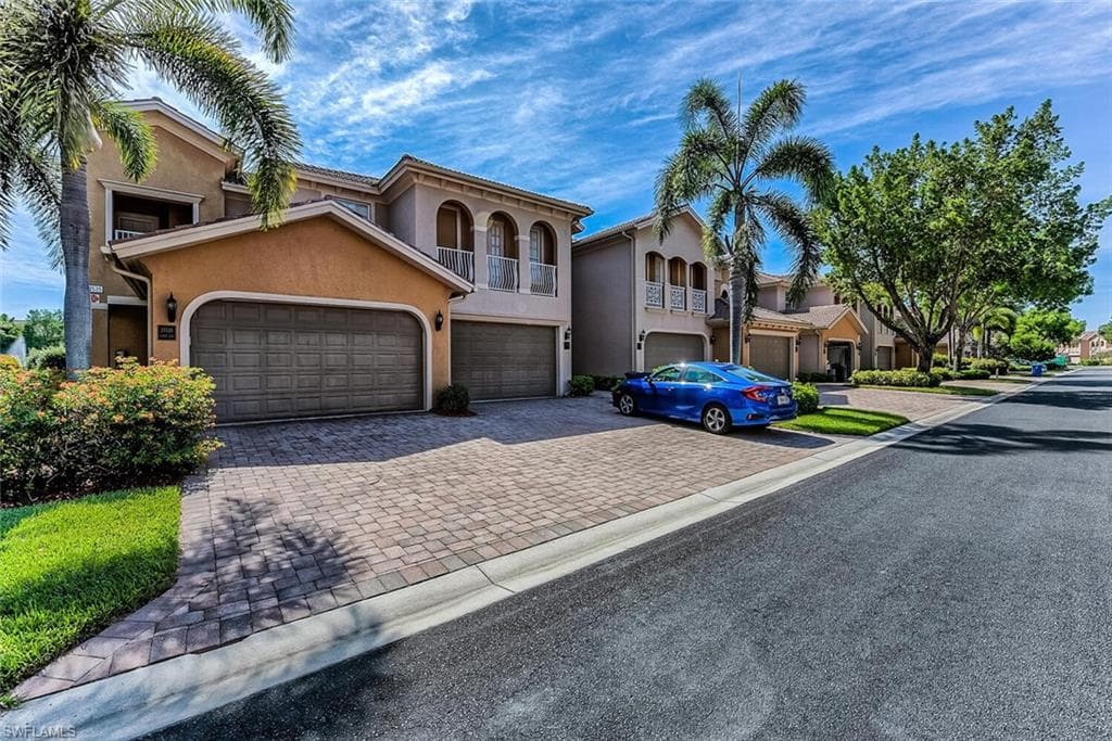 21573 Baccarat LN 102 ESTERO, FL 33928