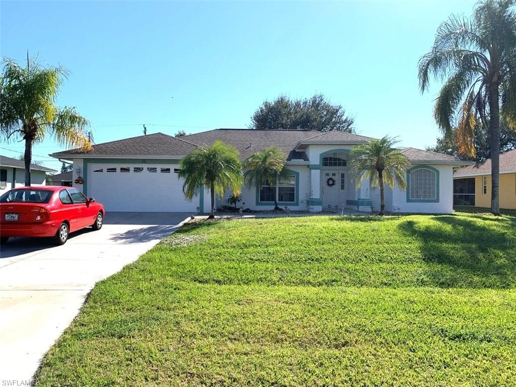1136 SW 45th TER CAPE CORAL, FL 33914