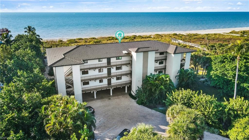 2475 W Gulf DR 106 SANIBEL, FL 33957