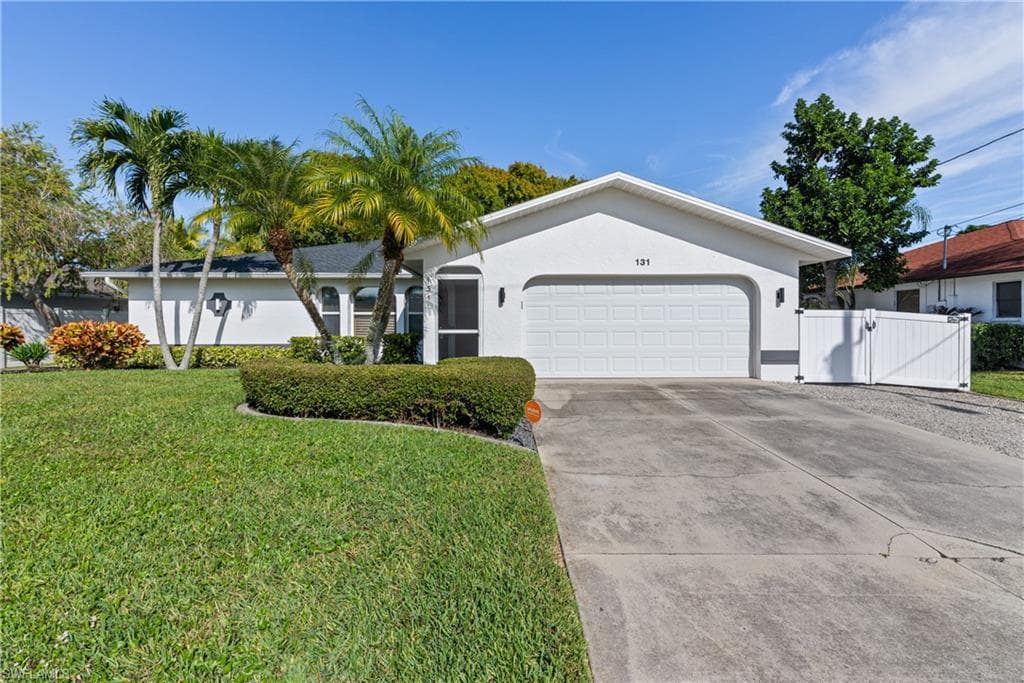 131 SW 39th ST CAPE CORAL, FL 33914