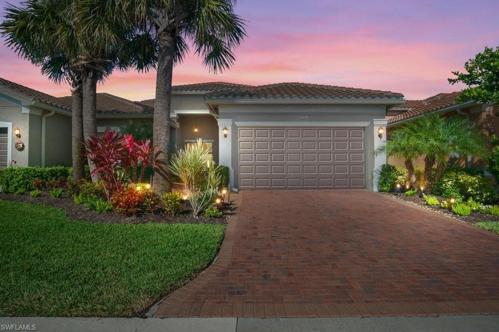 13398 Silktail DR NAPLES, FL 34109
