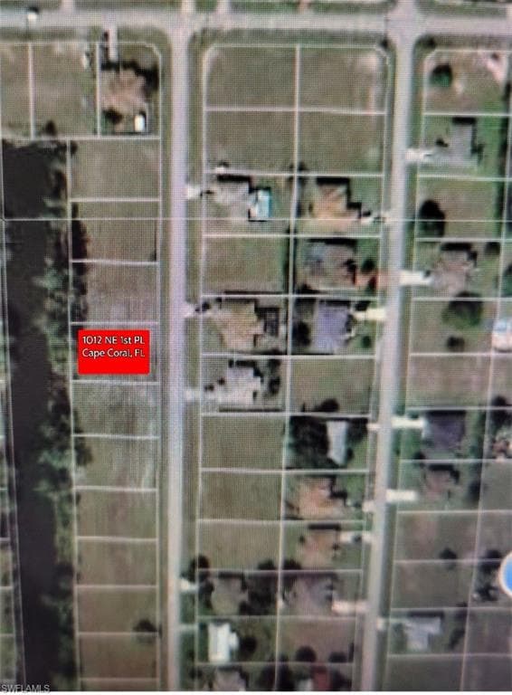 1012 NE 1st PL CAPE CORAL, FL 33909