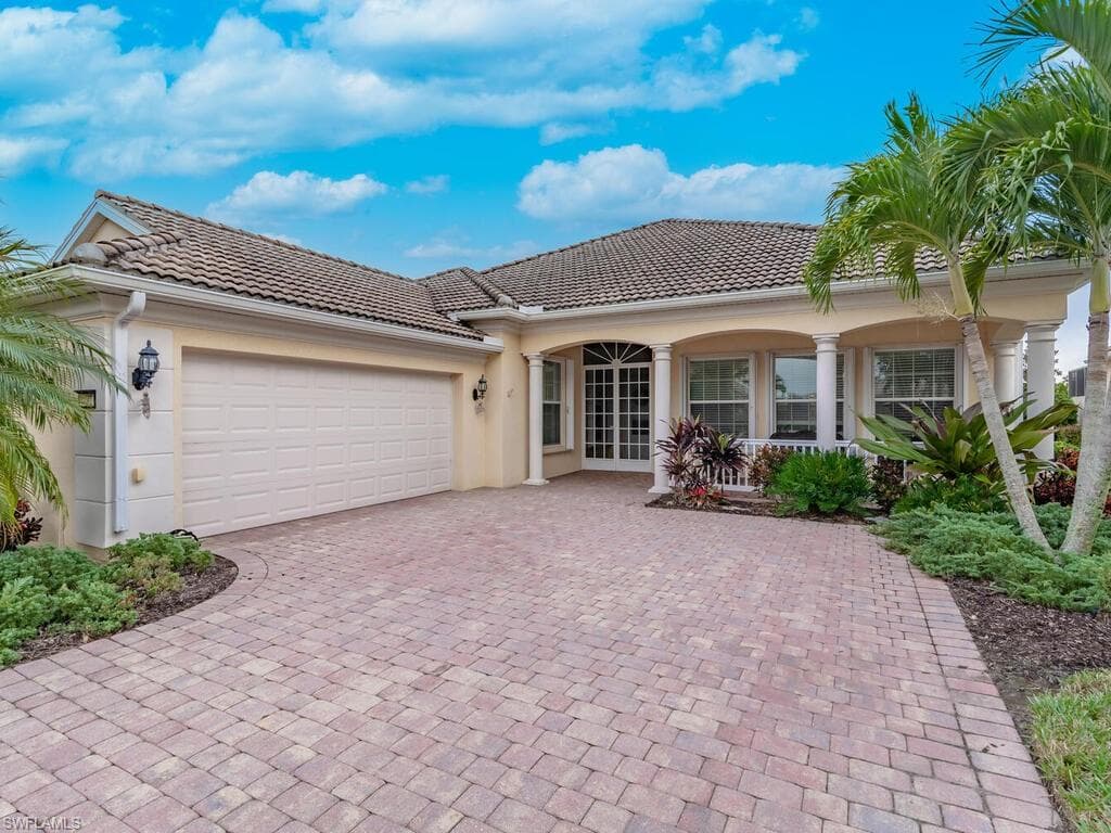 8482 Deimille CT NAPLES, FL 34114