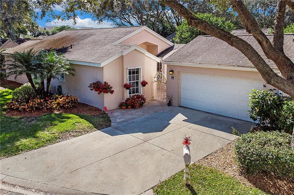2854 Mizzen WAY NAPLES, FL 34109