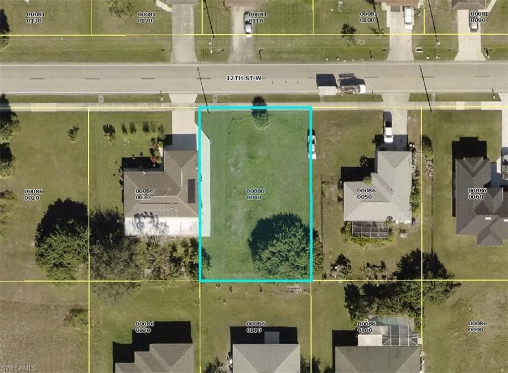 4207 12th ST W LEHIGH ACRES, FL 33971