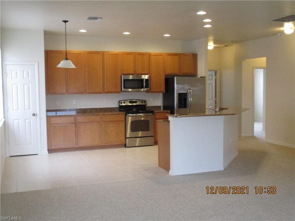 3791 Pino Vista WAY 202 ESTERO, FL 33928