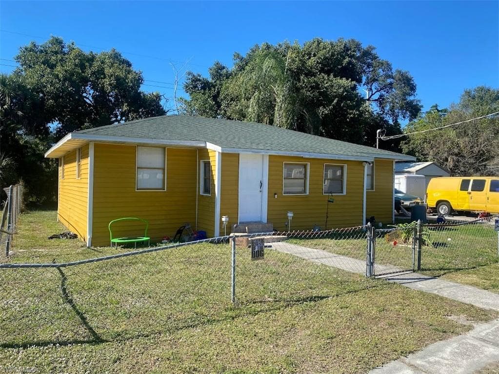 2022 Quality Life Center WAY FORT MYERS, FL 33916