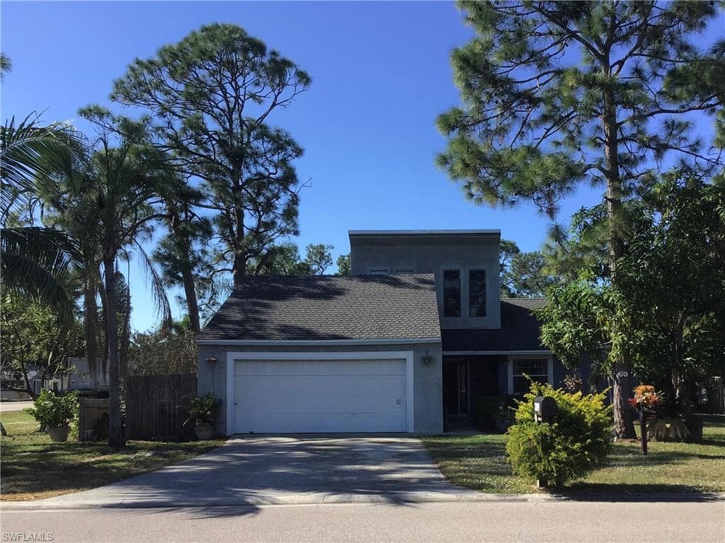 2189 Wooddale DR FORT MYERS, FL 33907