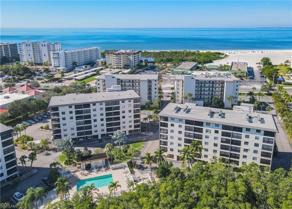 6899 Estero BLVD 222 FORT MYERS BEACH, FL 33931