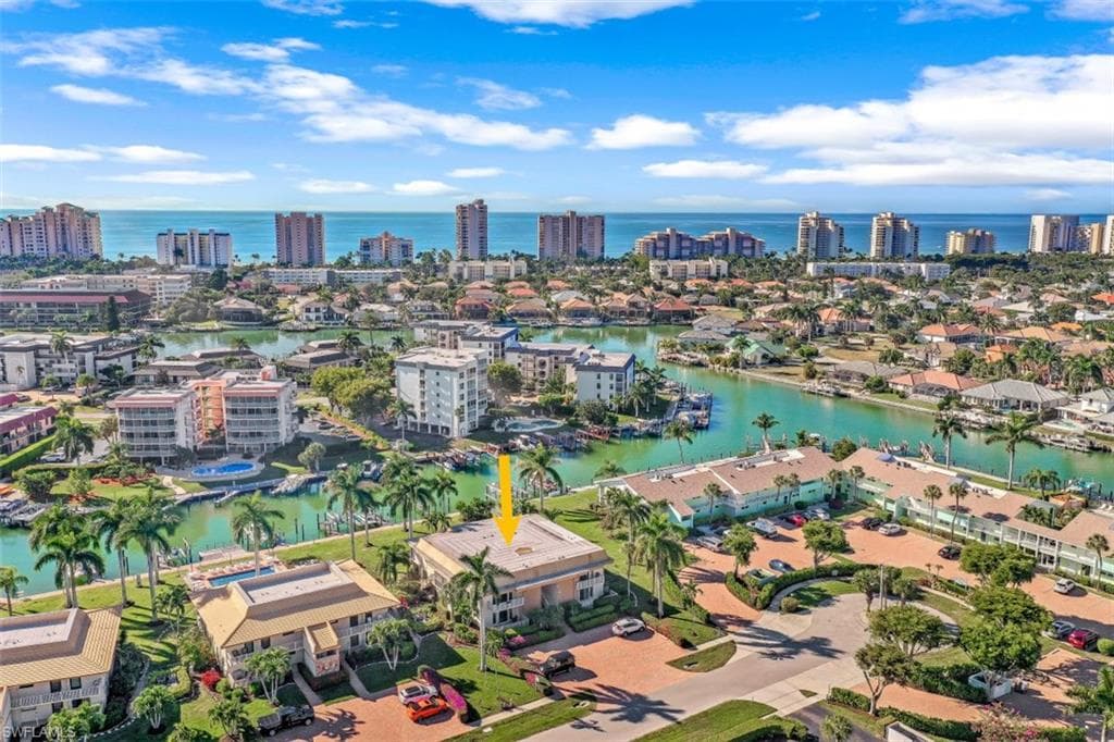 898 Panama CT 3-2 MARCO ISLAND, FL 34145