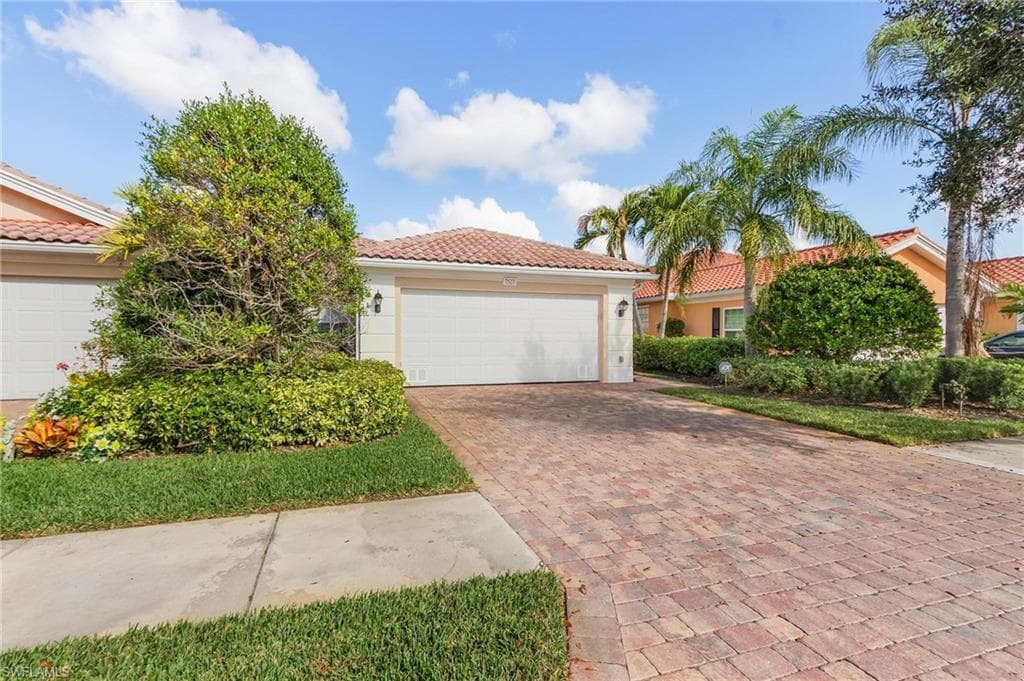 7523 Novara CT NAPLES, FL 34114