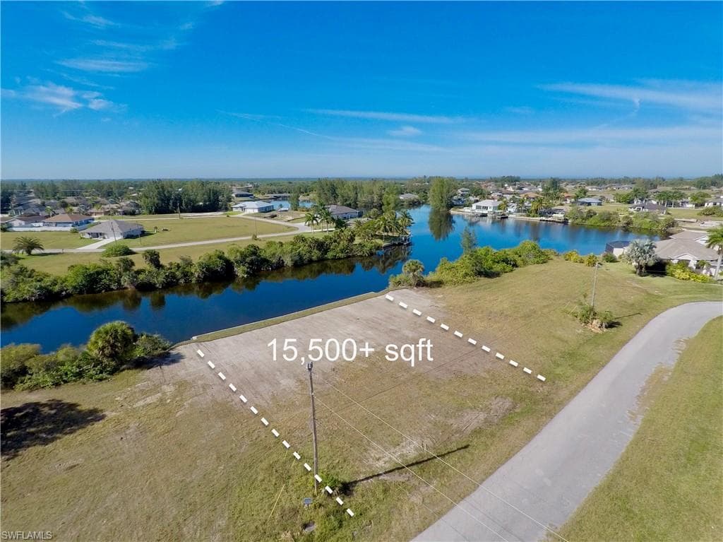 1842 NW 37th PL CAPE CORAL, FL 33993