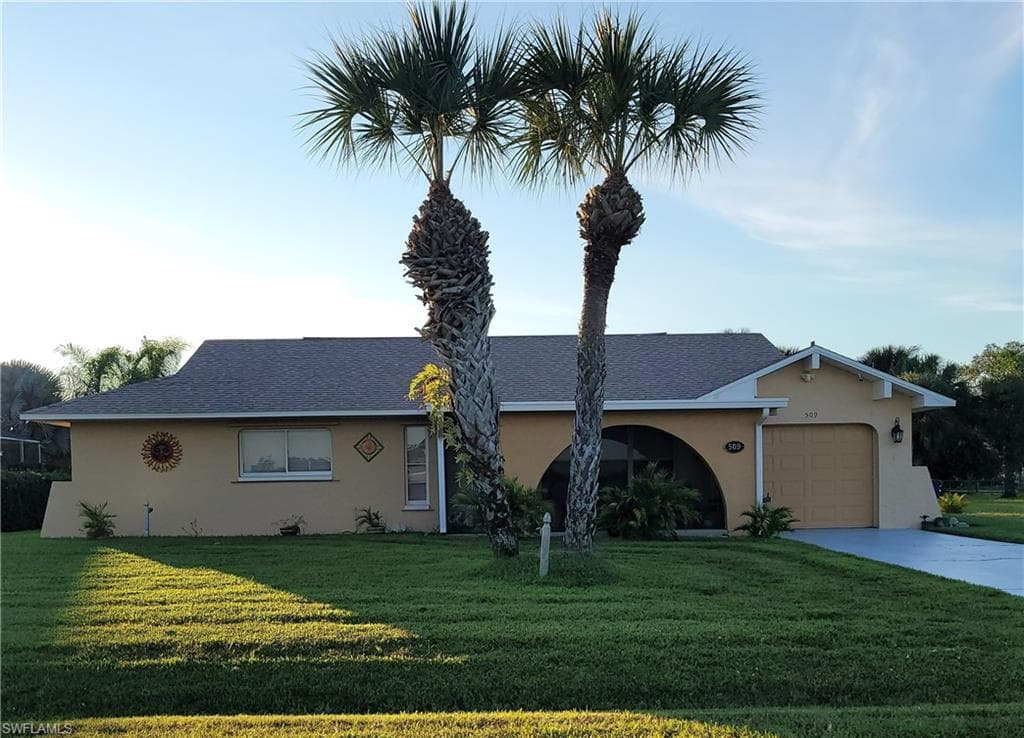 509 Jefferson AVE LEHIGH ACRES, FL 33936