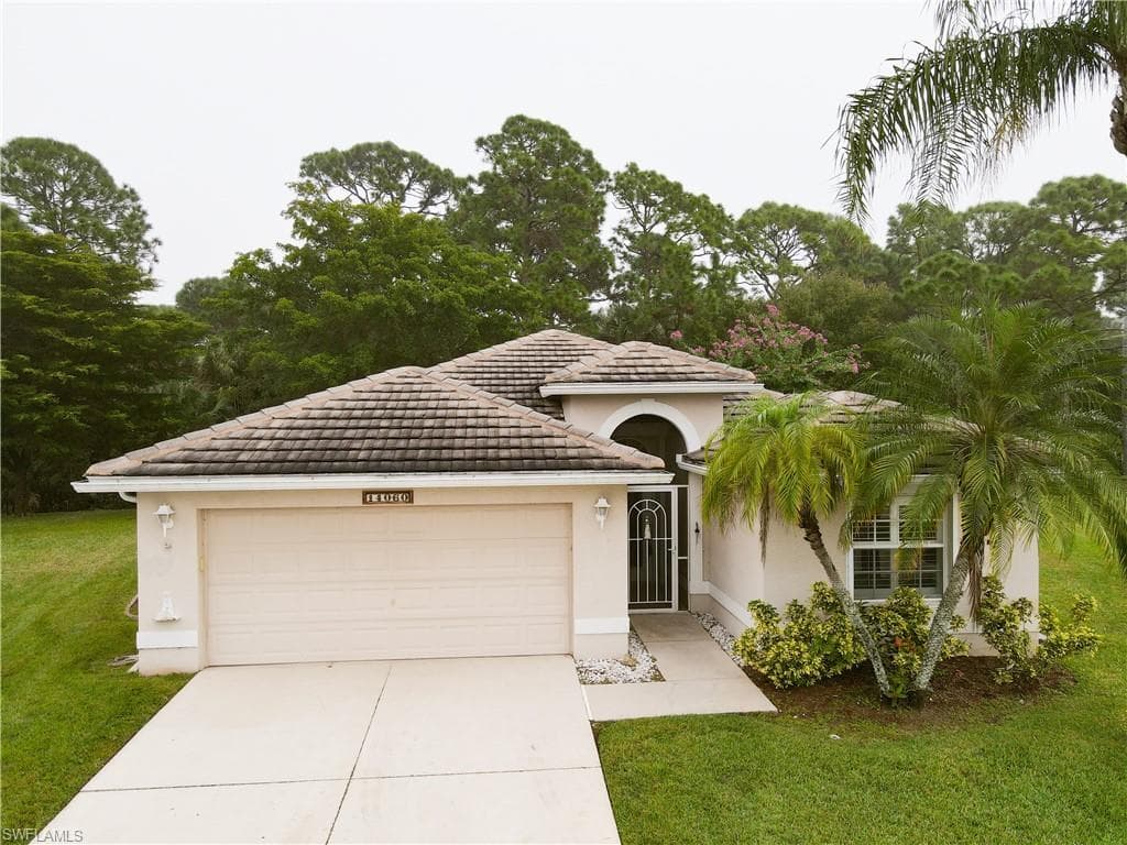 14060 Grosse Pointe LN FORT MYERS, FL 33919