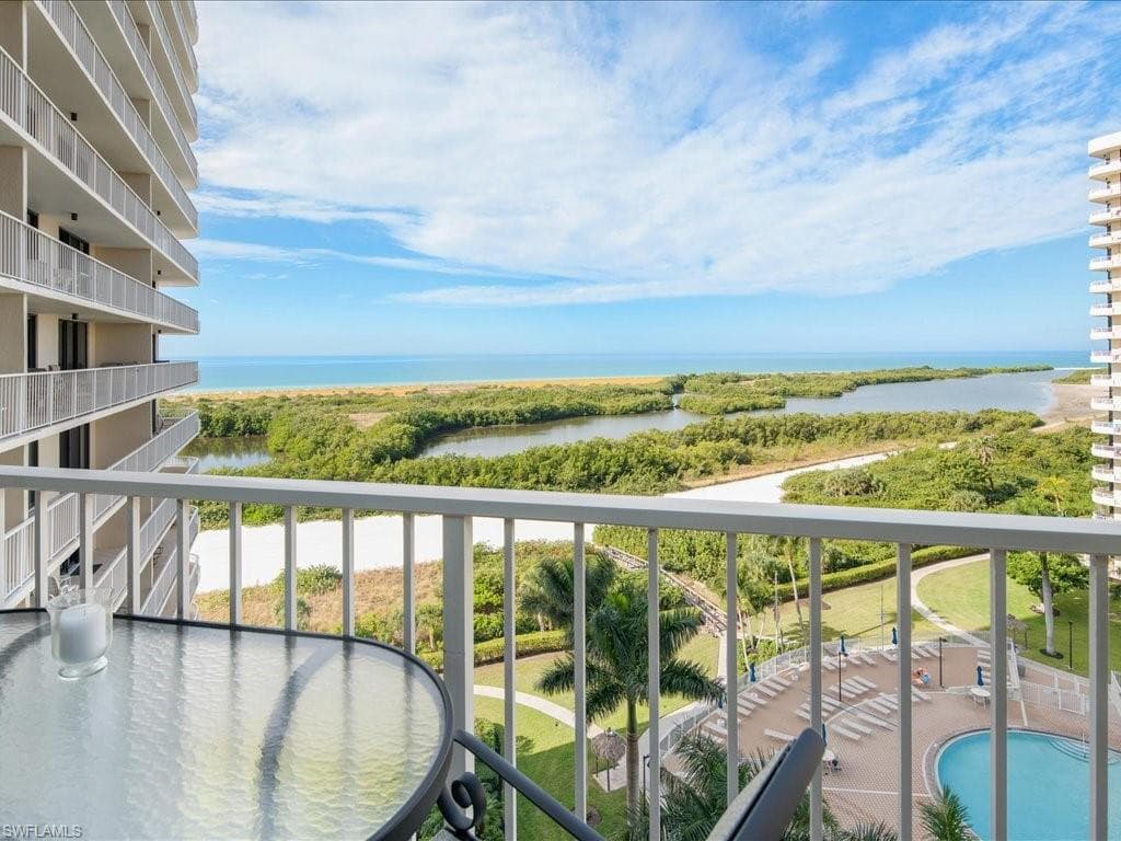 380 Seaview CT 1001 MARCO ISLAND, FL 34145