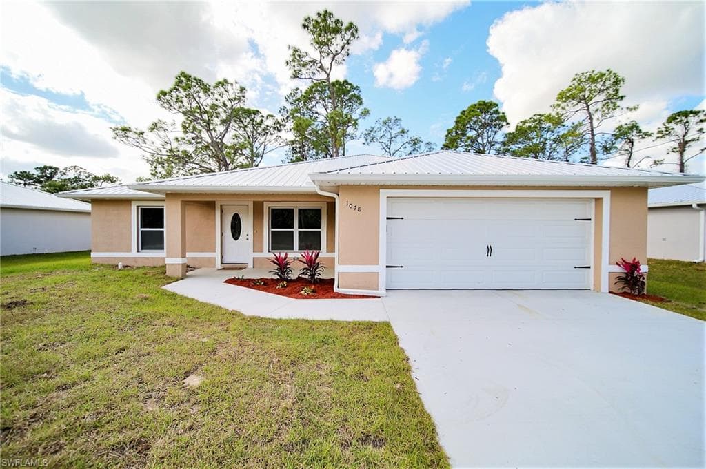 1078 Arrow CIR LABELLE, FL 33935