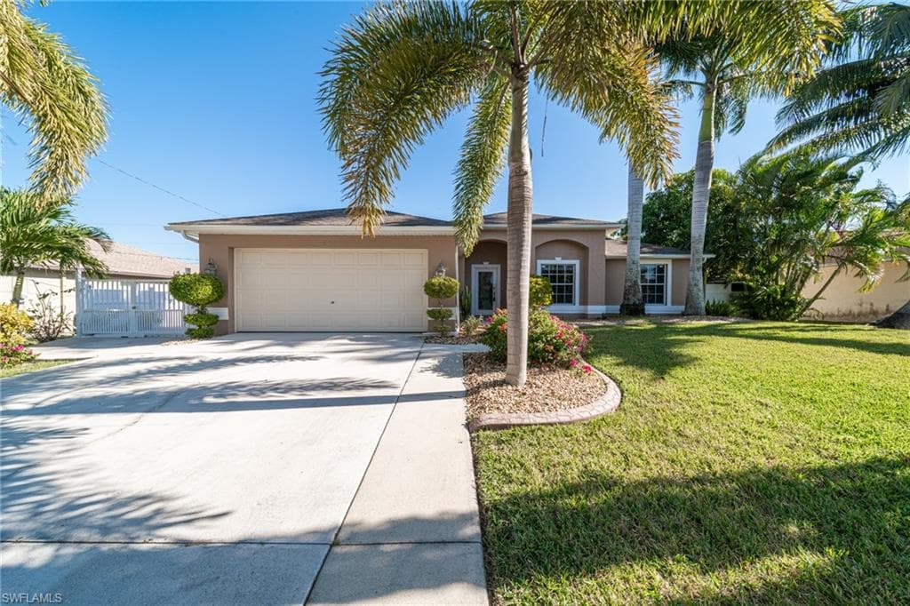 619 SW 11th AVE CAPE CORAL, FL 33991