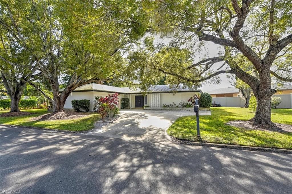 5534 Natoma DR FORT MYERS, FL 33919