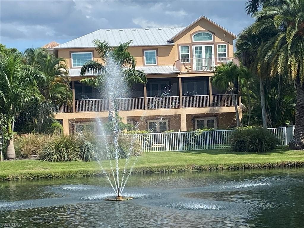 207 San Mateo DR BONITA SPRINGS, FL 34134