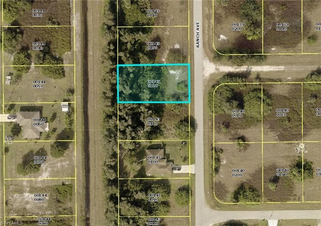 310 Ranch AVE LEHIGH ACRES, FL 33974