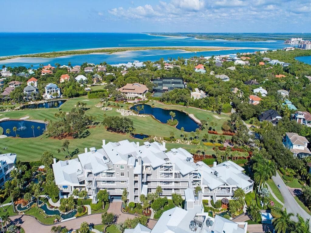 828 HIDEAWAY CIR E 4-416 MARCO ISLAND, FL 34145