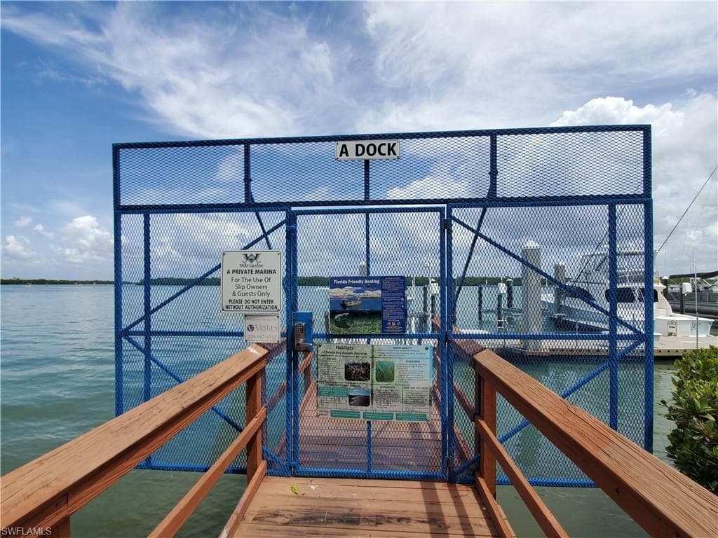 4199 Bay Beach #A1 LN FORT MYERS BEACH, FL 33931