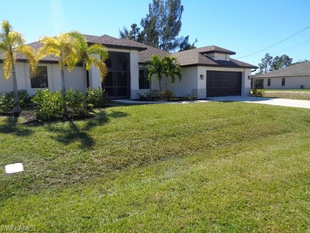332 SE 13th TER CAPE CORAL, FL 33990